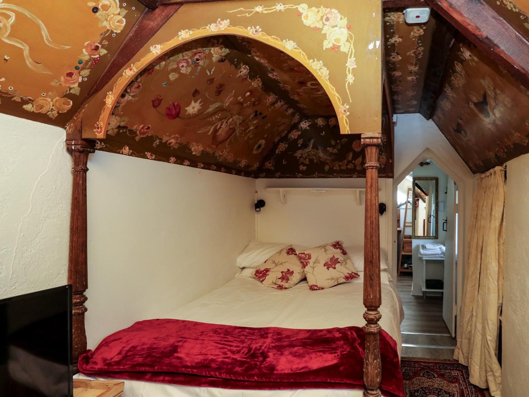 Toad Hall Cottage ทอตเนส ภายนอก รูปภาพ