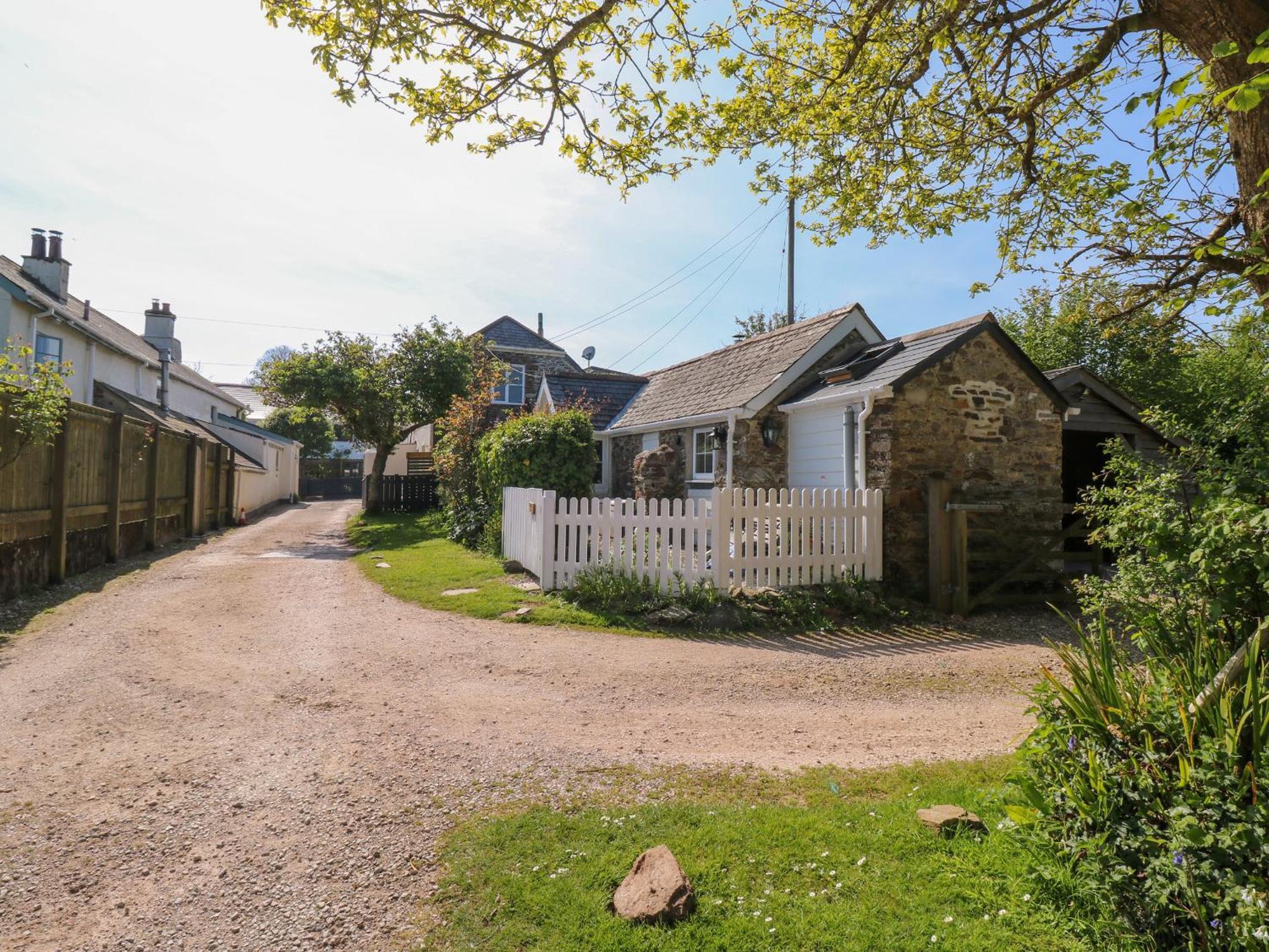 Toad Hall Cottage ทอตเนส ภายนอก รูปภาพ